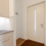 3 Dünenrose Apartment *