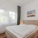 3 Dünenrose Apartment *